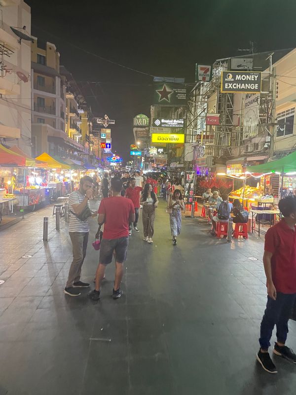 「タイ・カンボジア」の写真