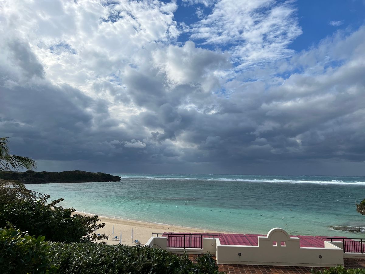 ホテル日航アリビラ
●アリビラの紹介によく使われるカット
●今年10月から...