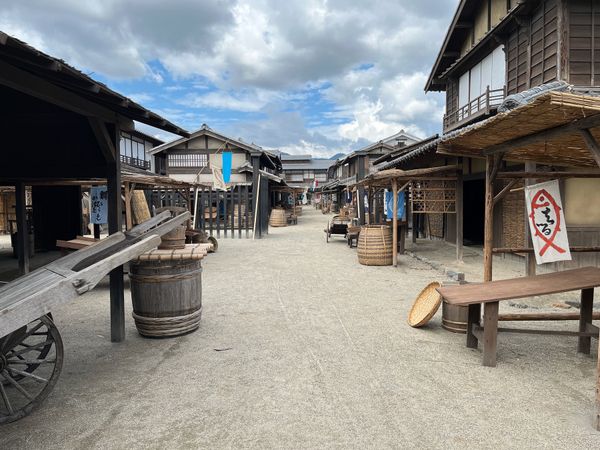 日本・大阪「京都、大阪旅行」の写真：映画村9(最初の1枚)

映画村を堪能し...