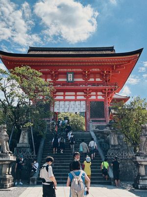 今日は清水寺からスタート！
無事御朱印ももらえました！