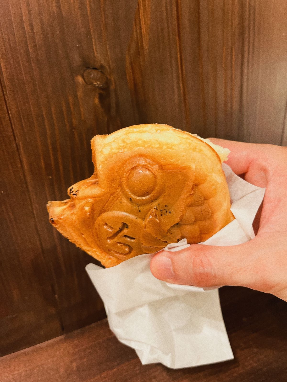 錦通りだったかな？
あんバターたい焼き見つけて食べた！
美味しかった😋