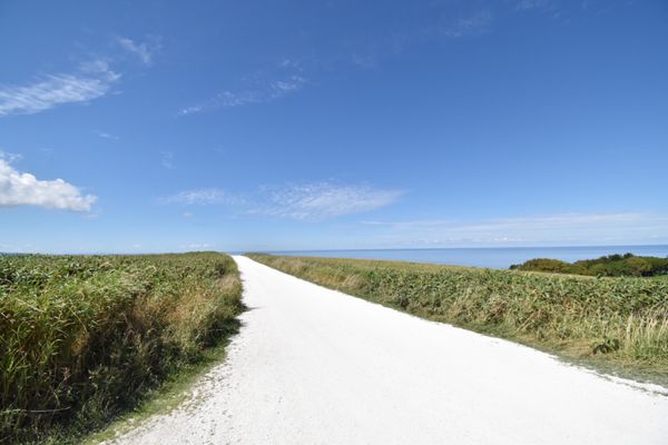 日本・北海道「稚内旅！」の写真：白い道！