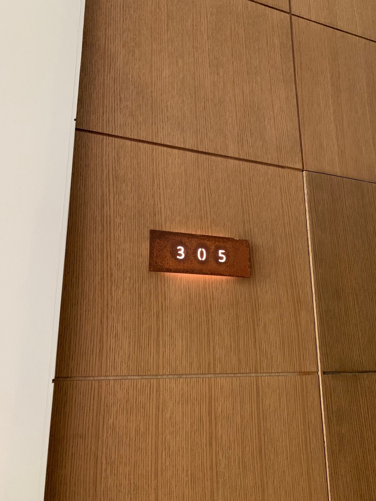 「里山十帖」305のお部屋
い草の香りに癒されてぐっっすり眠れました🌿
お...