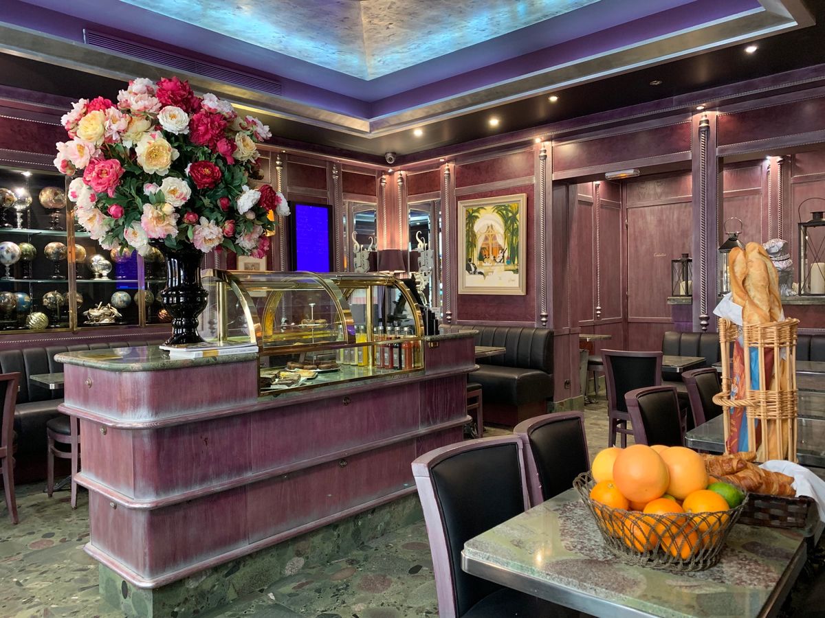 アイスクリーム屋さん🍨「ベルティヨン」
非常に甘かった記憶。笑