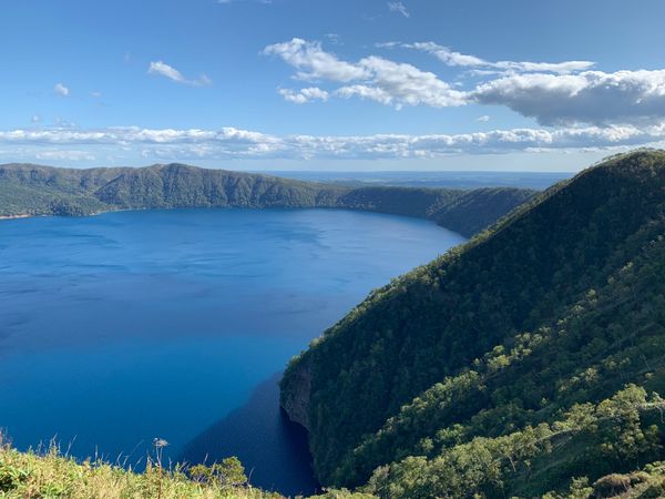 日本・北海道「知床・道東」の写真：「摩周湖」
昔来た時は濃霧で何も見えなか...