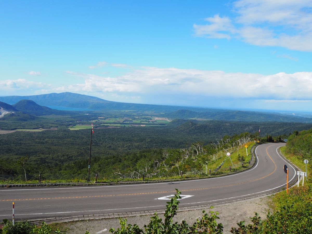 「摩周湖」
昔来た時は濃霧で何も見えなかったけど、今回は綺麗な摩周湖ブルー...