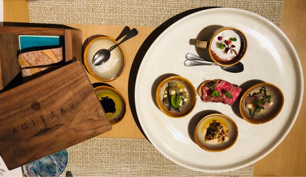 日本・沖縄県「石垣島〜西表島〜竹富島」の写真：沖縄料理がちょっと苦手なので1日目は普通...