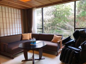 有馬温泉は京都から高速バスで1時間弱。

