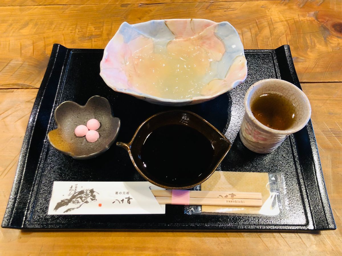 近くにいるのに一度も行ったことがなかった吉野。
コロナ禍でしたが大混雑でし...