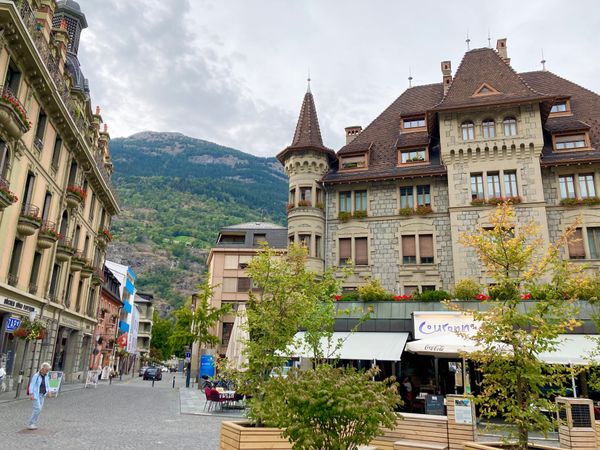 スイス・Zürich「ヨーロッパ鉄道旅行」の写真：Brig