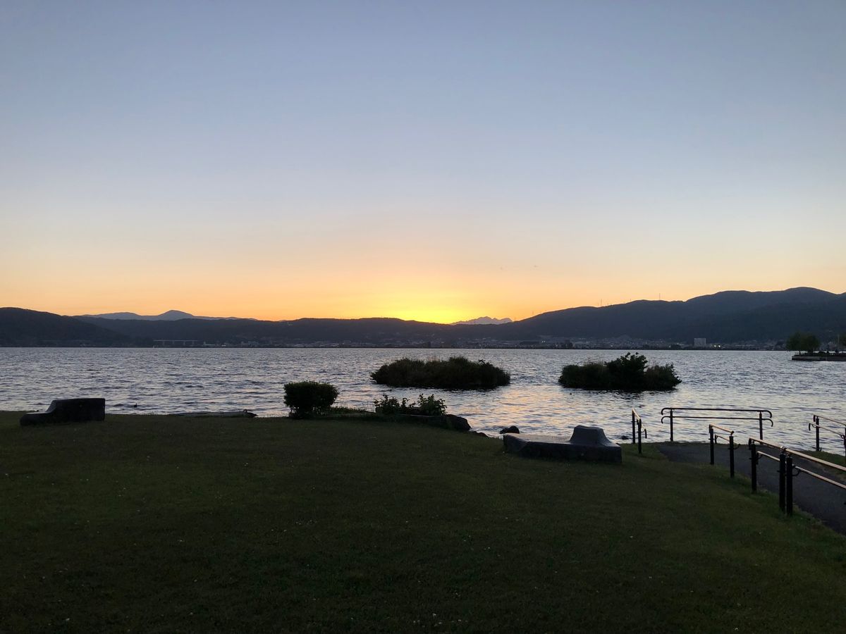 初めてのグランピングは、荷物やテント設置なしで気軽にキャンプ気分を味わまし...