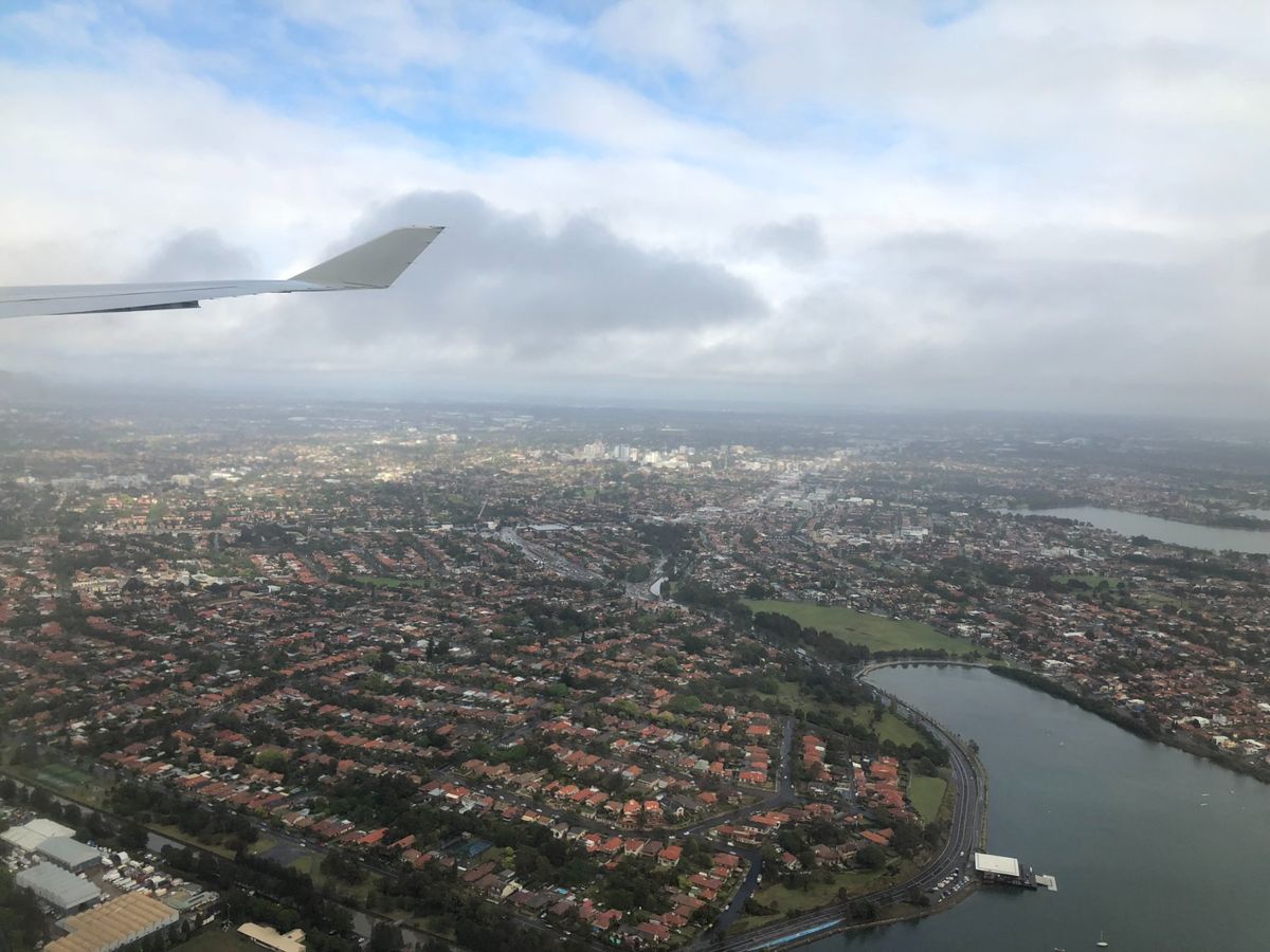 ロールスロイスのエンジン
シドニーも雨でした、、、