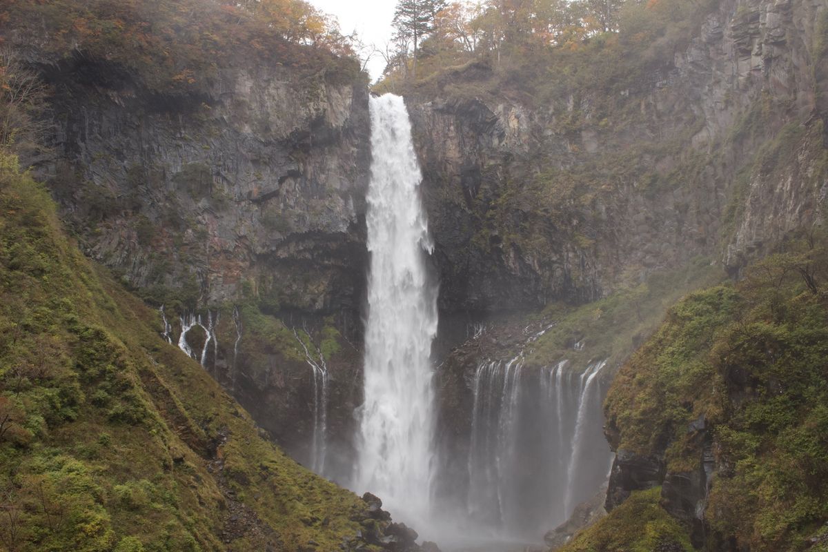 日光東照宮
二荒山神社
華厳の滝
東武ワールドスクウェア