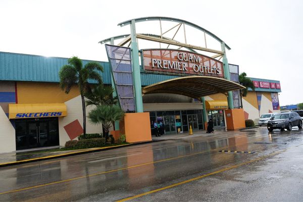 グアム・Guam「弾丸グアム旅行」の写真：アウトレットとkマート