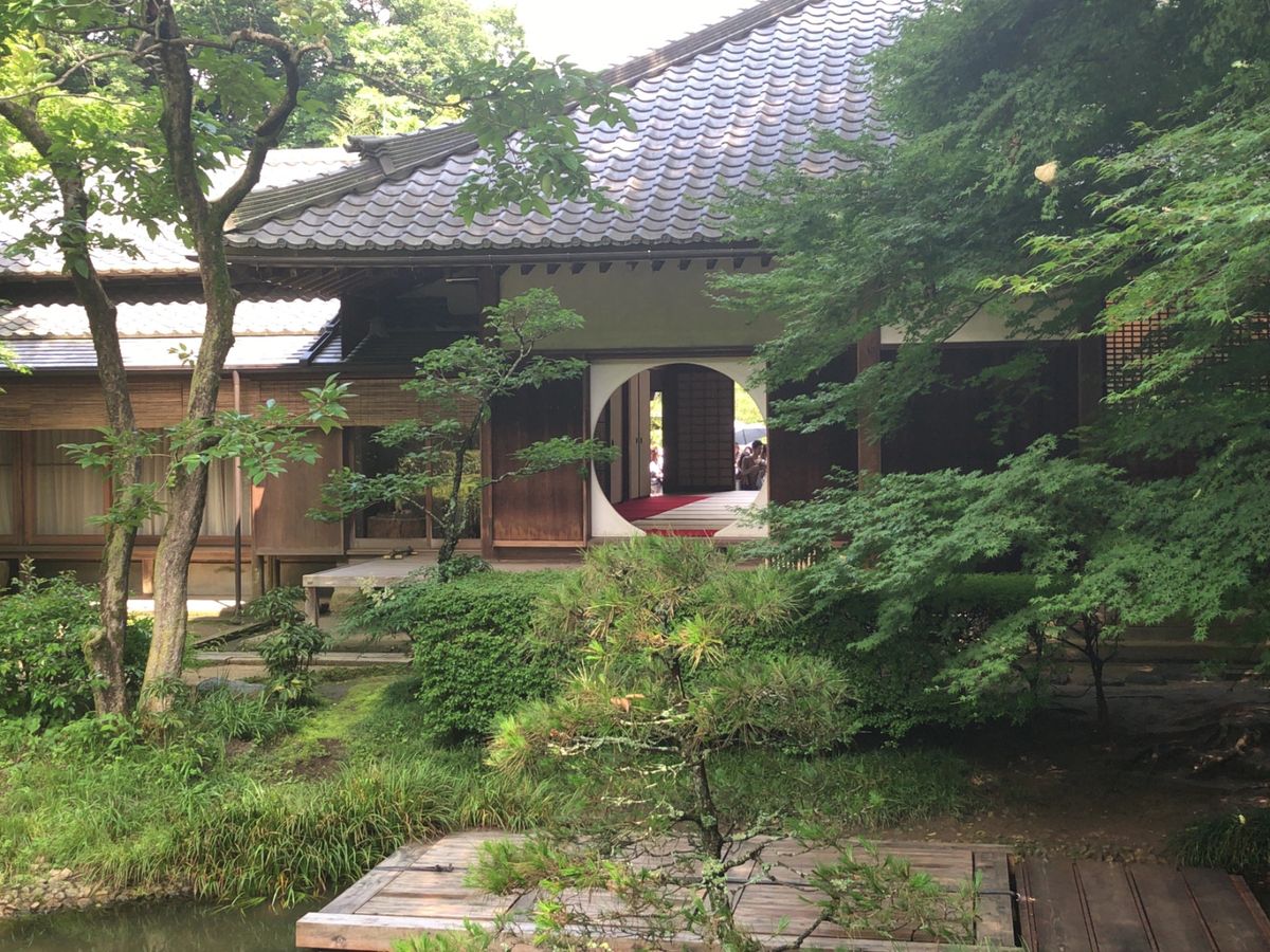 紫陽花で有名な明月院。