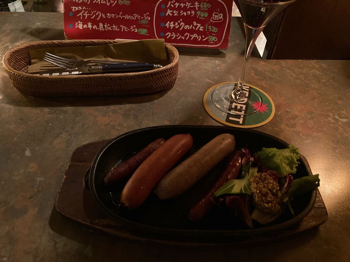 🍴ミルク＆ビアホール九十九
気さくな店員さんと話し込んでしまった、、
ナギ...