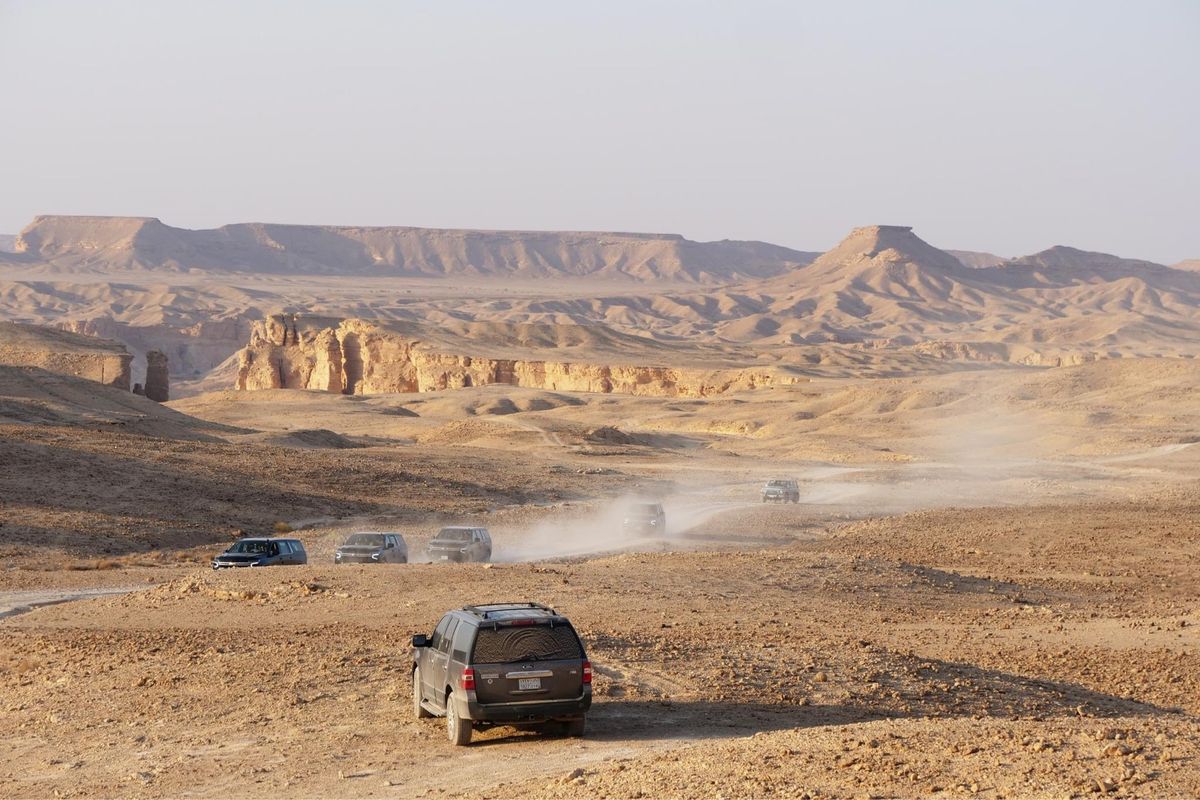 ツアーで行く世界の果て
Edge of the World