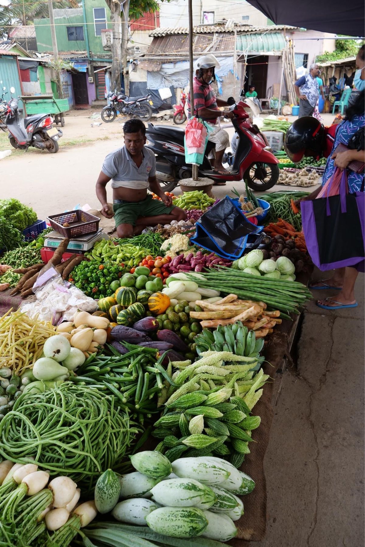 ネゴンボの日曜日朝市