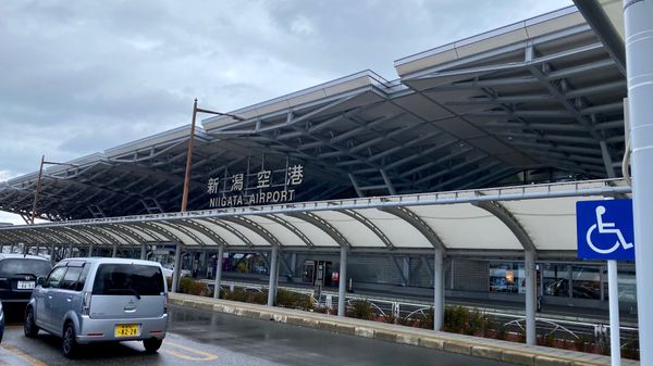 日本・新潟県「新潟空港」の写真