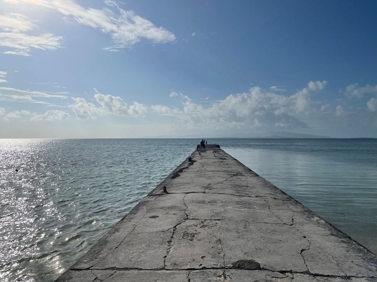 竹富観光
なごみの塔、西桟橋、コンドイ浜、カイジ浜