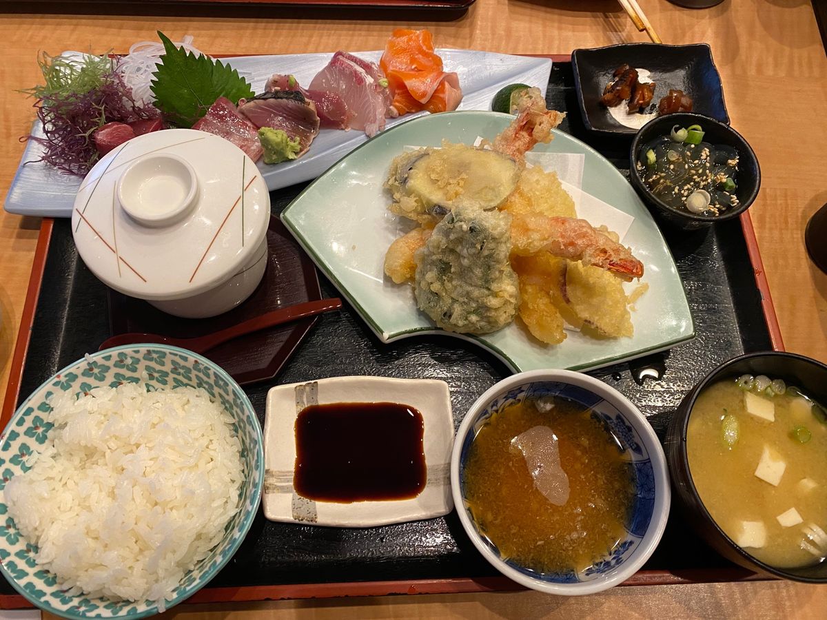 ランチで行った定食屋さん
安くて美味しかった