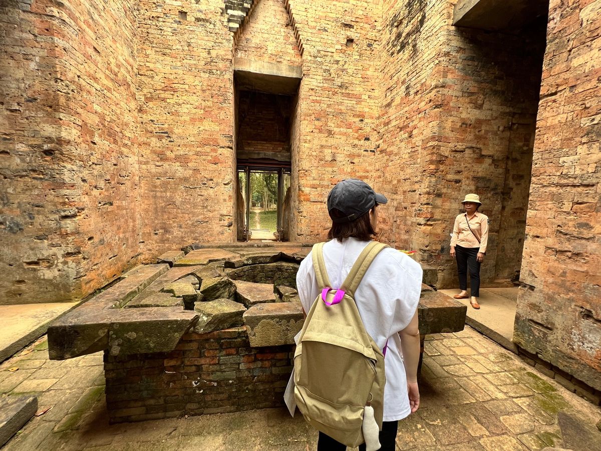 Prasat Sambor サンボープレイクック遺跡

ここはNのゾーン
...