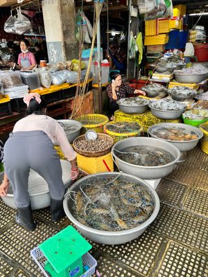 セントラルマーケットの魚介類コーナー