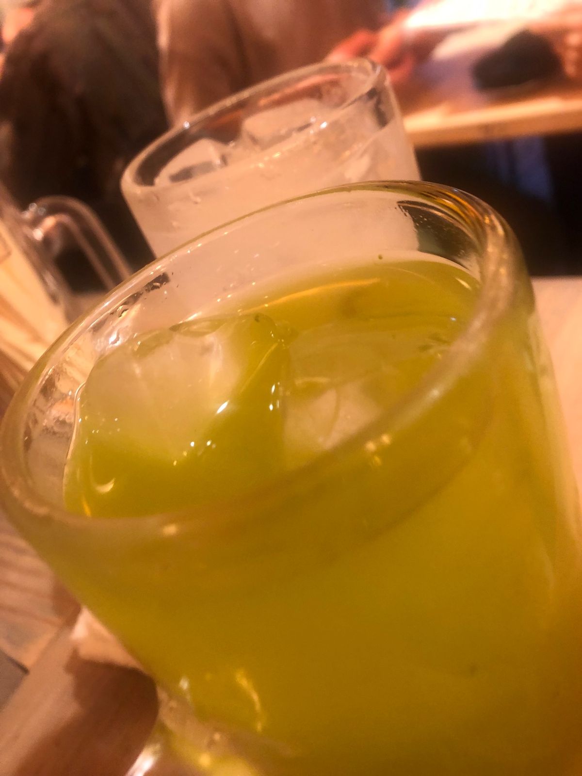 お誕生日🎂やよいのお店でお祝いしてから飲み直しで新宿へ！！
飲んで騒いで楽...