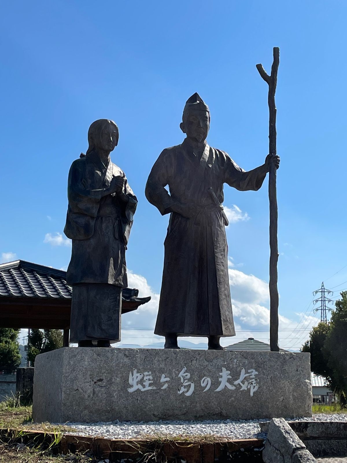 伊豆長岡、韮山周辺はレンタサイクルで。
北条寺には北条義時夫妻のお墓がある...