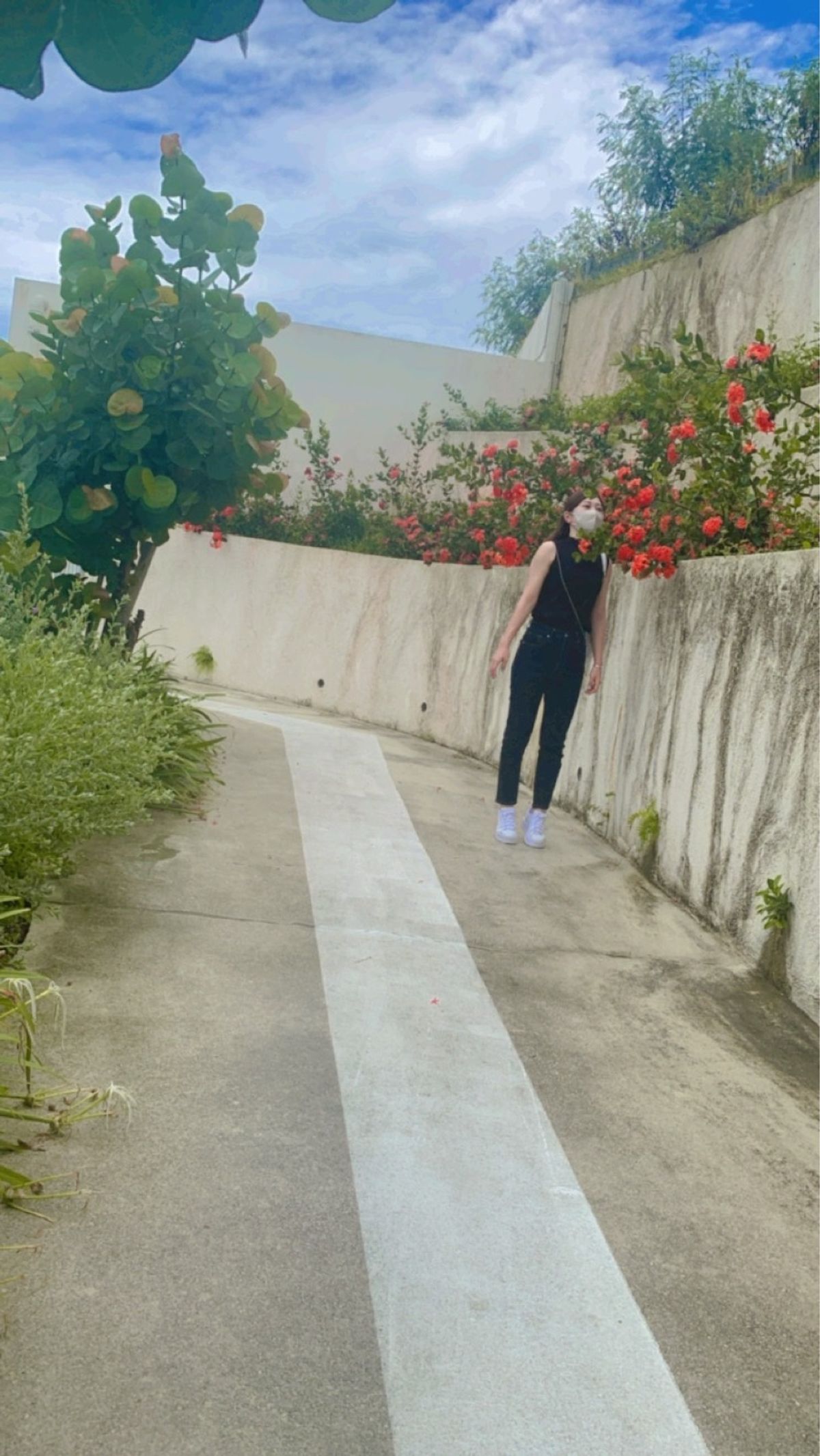 ウミカジテラス。

雨降ってたけど車降りたら止んだ！
台風女と共に旅した最...