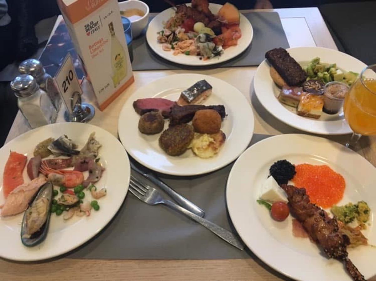 5/2 ストックホルムからヘルシンキへ
シリヤラインのムーミンキャビン