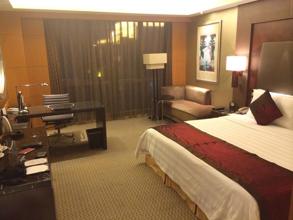 重慶ホテル
列車で成都へ