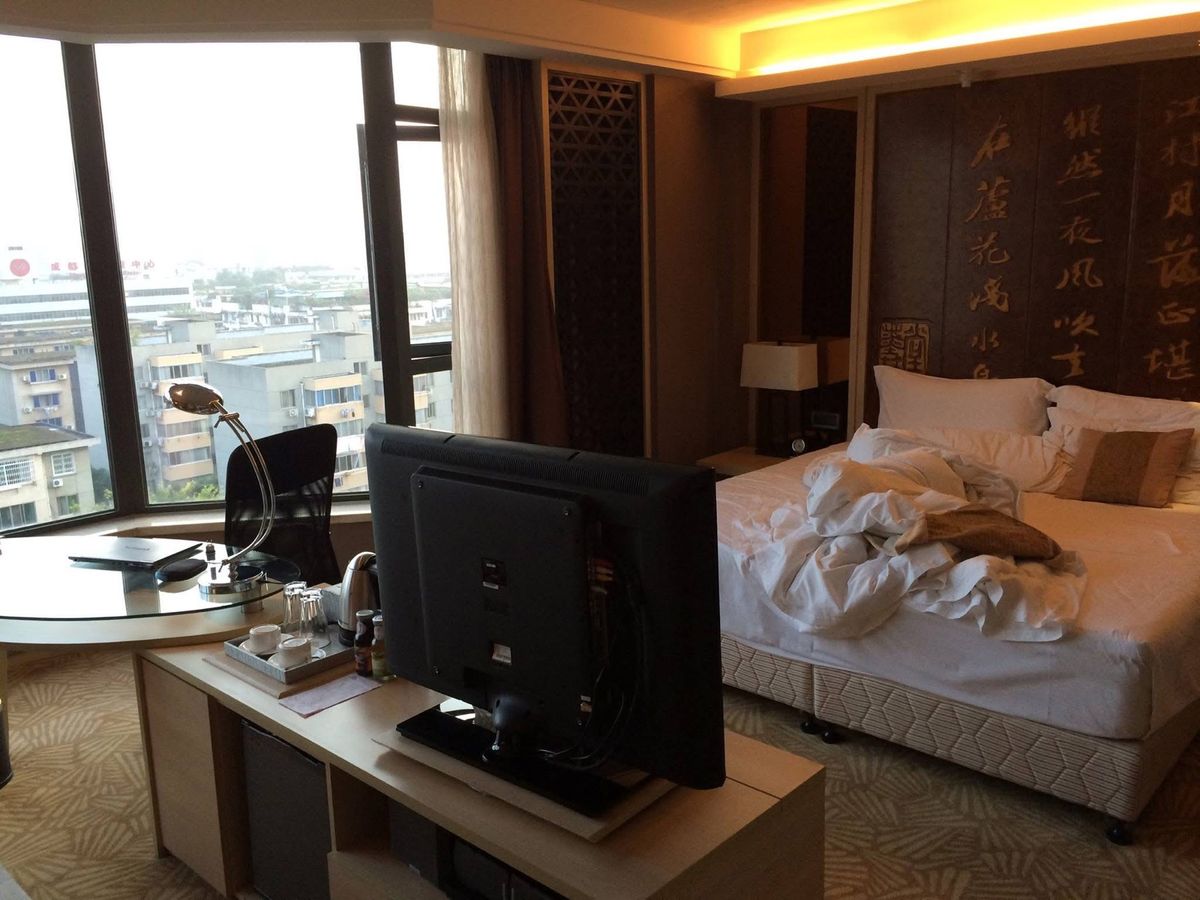 成都ホテル
空港から台北へ