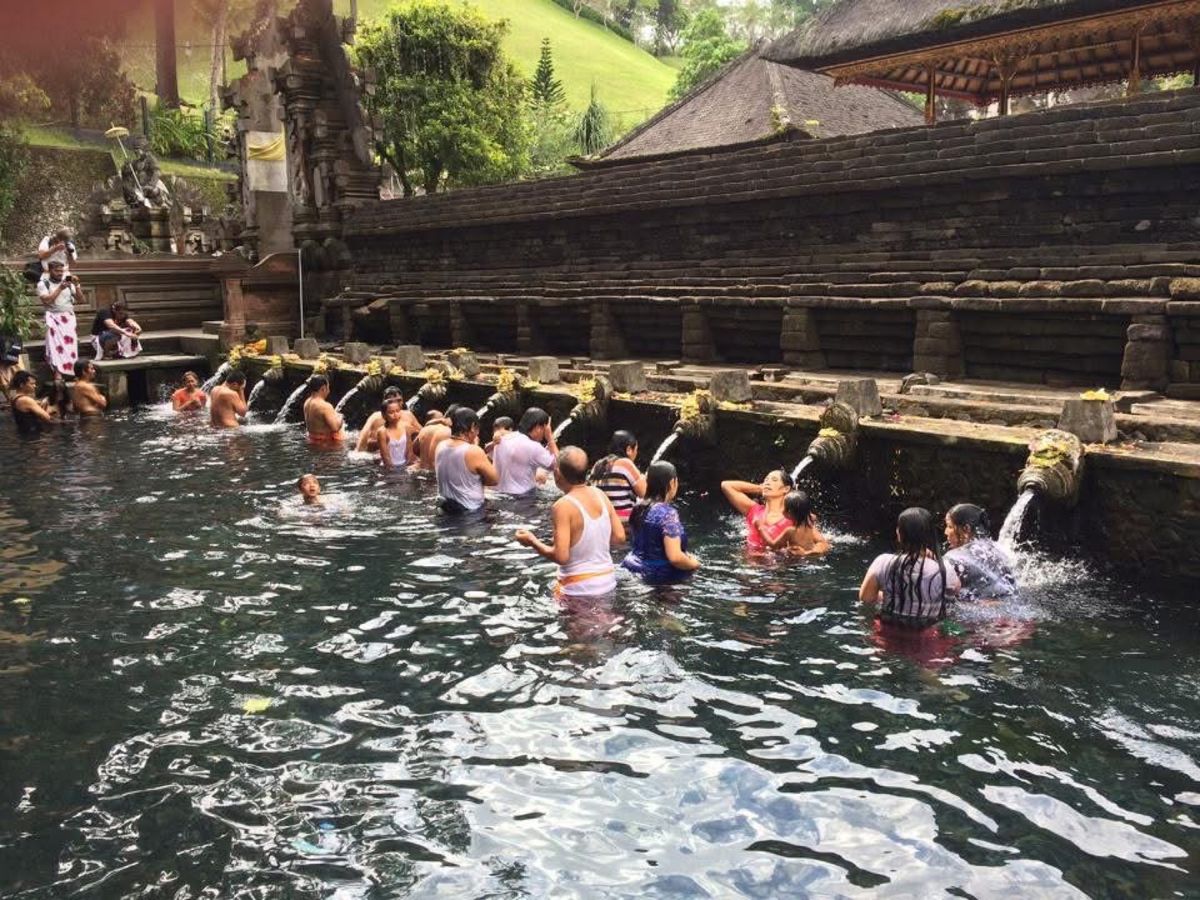 バリ世界遺産巡り
グヌンカウィ、ティルタエンプル