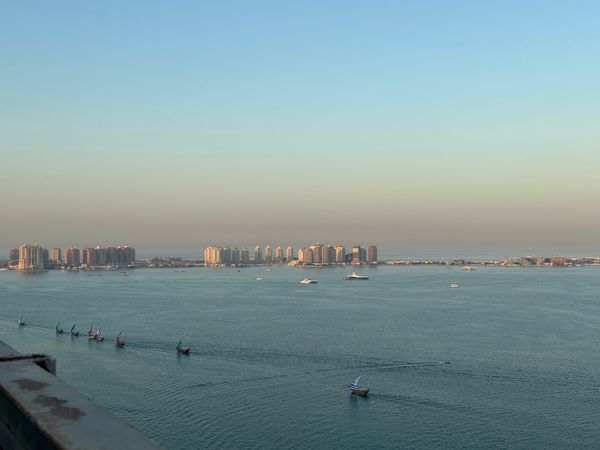 カタール・ドーハ「カタールワールドカップへ！」の写真：ホテルの屋上からの眺め

ザ・パール カ...