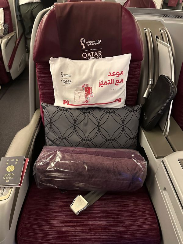 カタール・ドーハ「カタールワールドカップへ！」の写真：カタール航空はボーディングが1時間前とめ...