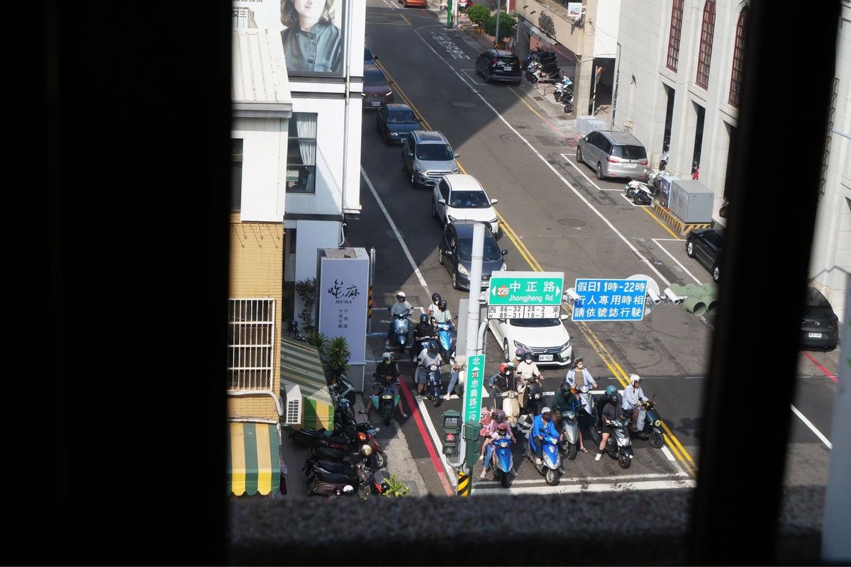 美術館横のお店屋さん