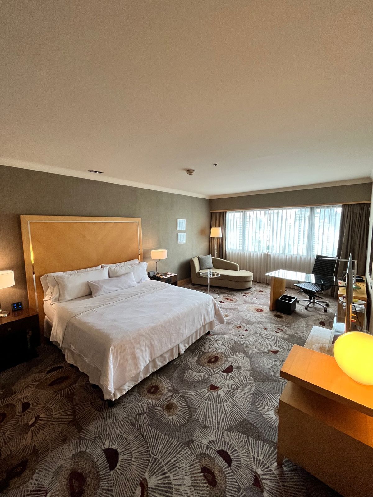 アロフト　ウェスティン　コートヤード　