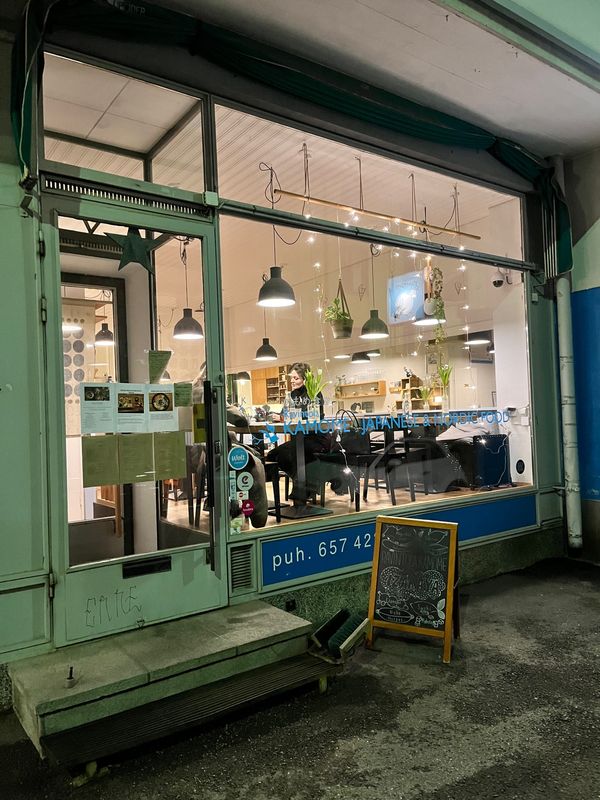 フィンランド・ヘルシンキ「スウェーデン　フィンランド」の写真：かもめ食堂、マリメッコアウトレットで
お...