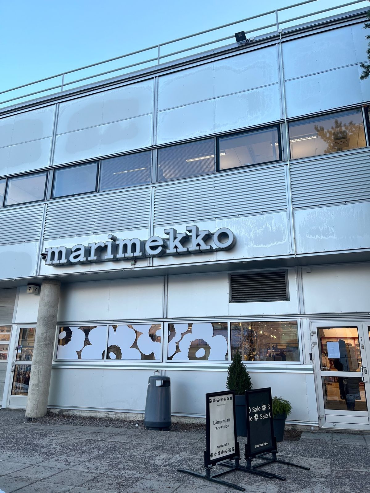 かもめ食堂、マリメッコアウトレットで
お土産。
帰国前に、フィンランド空港...