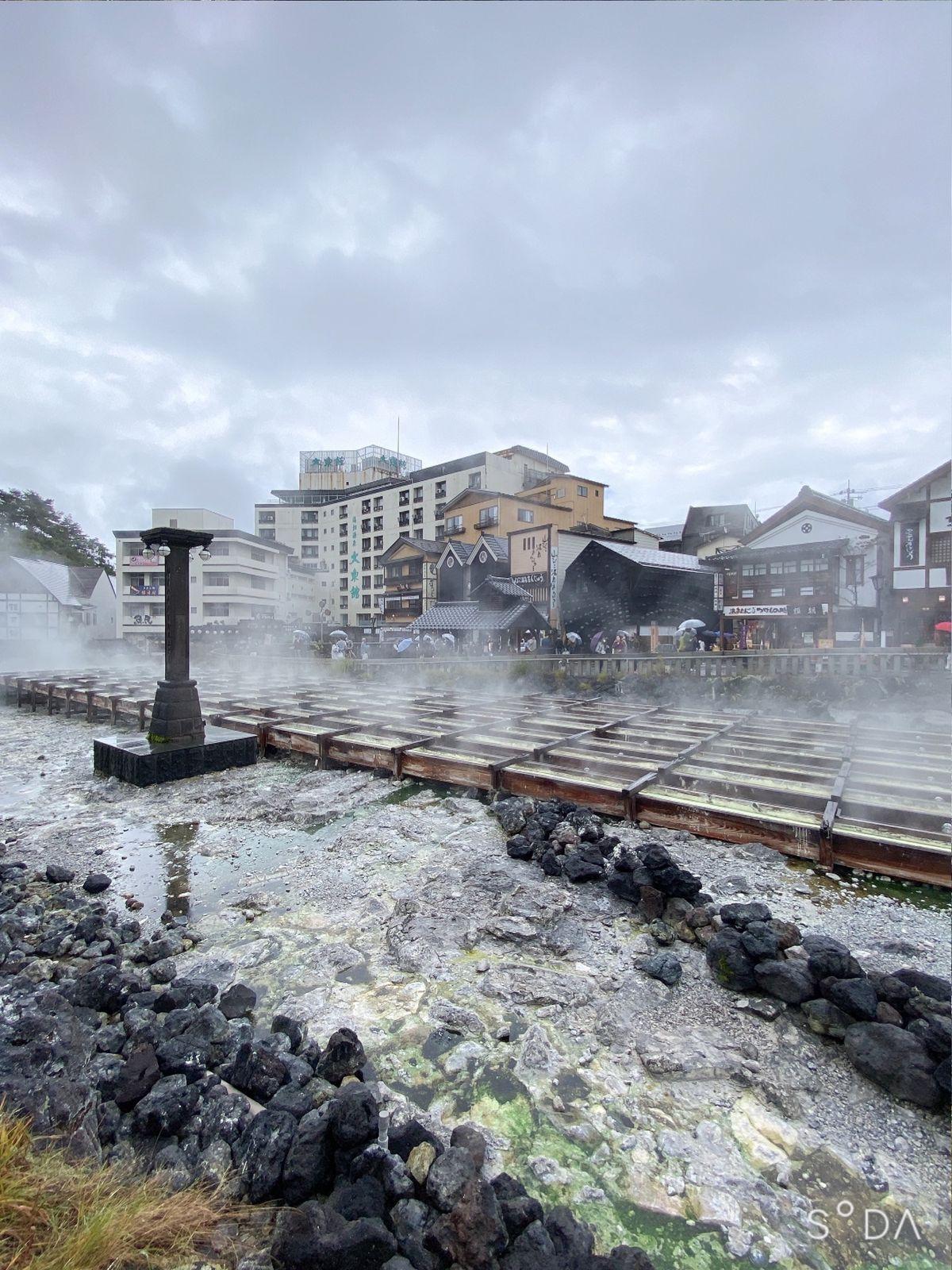 朝の松本城🏯散策。
帰宅ルートに草津温泉♨️を入れて、湯畑と豊富なｴﾒﾗﾙ...