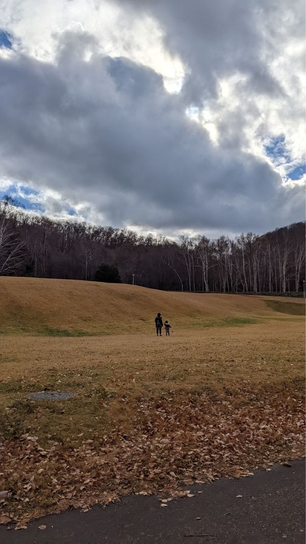 日本「子供と二人で定山渓旅行」の写真：真駒内公園。真駒内駅から徒歩10分ほど。野生の...