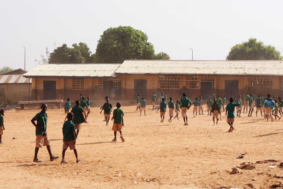 タマレ市の学校にて