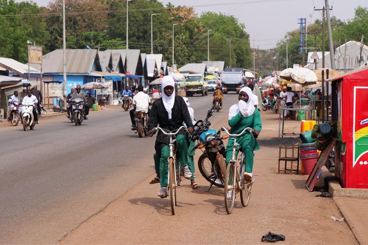 タマレ市の学校にて