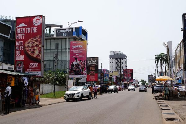 アラブ首長国連邦・Dubai「ガーナ出張」の写真：アクラの繁華街
