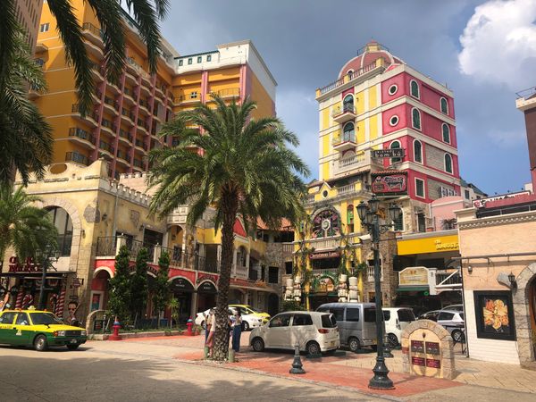 日本・沖縄県「弾丸沖縄」の写真