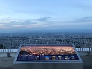 ゴーフェス前日は、藻岩山観光

1時間近くタイムラプス撮影で強風に吹きさら...