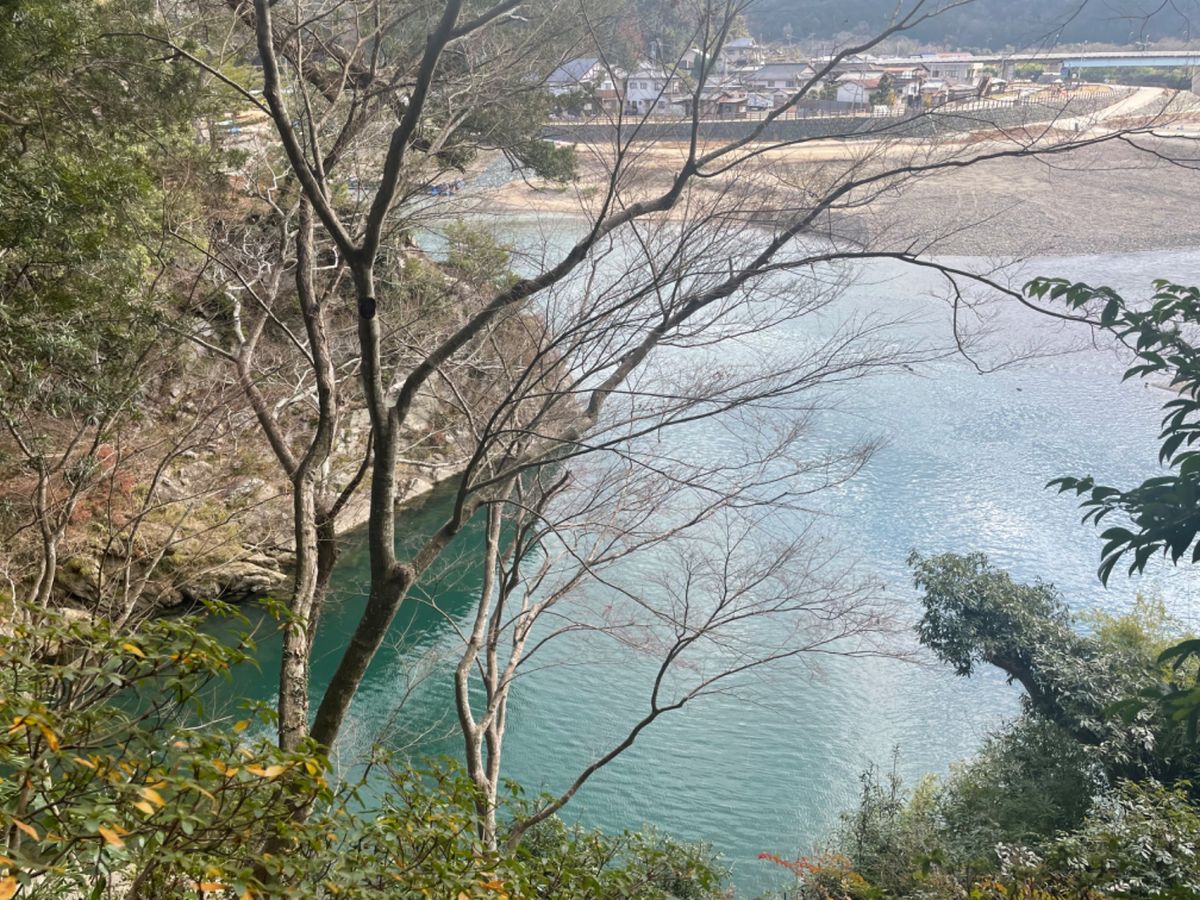 大洲では臥龍山荘へ。