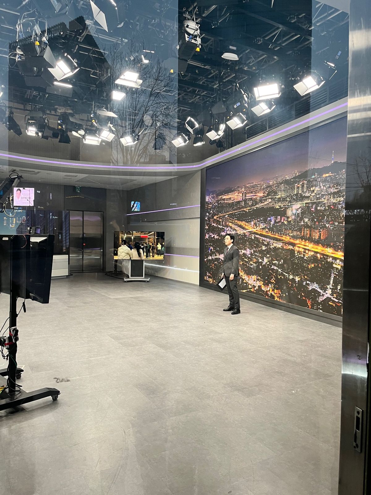 ウェスティン朝鮮ホテル
桜もチラホラ