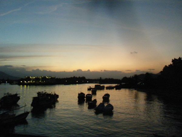 ベトナム・ハノイ「11.11 ベトナム(ホーチミン/ニャチャン/ホイアン/ハノイ)」の写真：ニャチャン